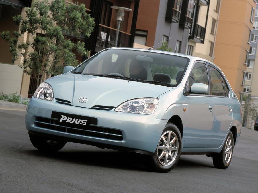  Toyota Prius 2001 года  (AU) (фото 11 из 23)